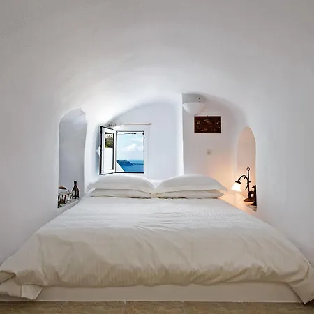 Revelis & Canava Apartamento Fira (Santorini)